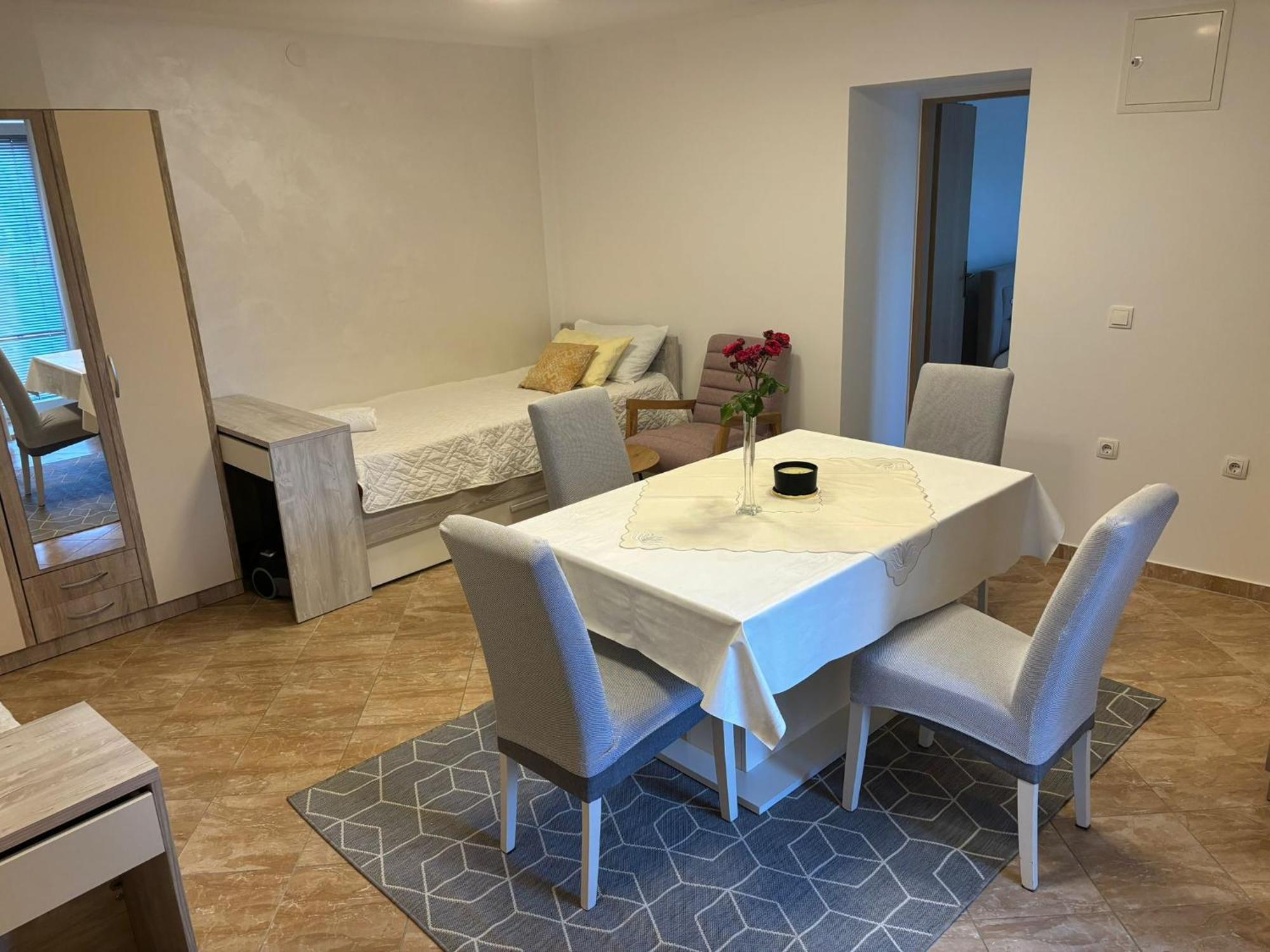 Apartment & Studio Vrdoljak Sveti Anton  Extérieur photo